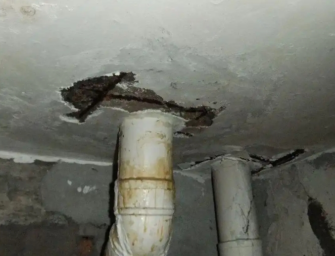佳木斯卫生间漏水维修公司浅析佳木斯卫生间渗水维修的方法