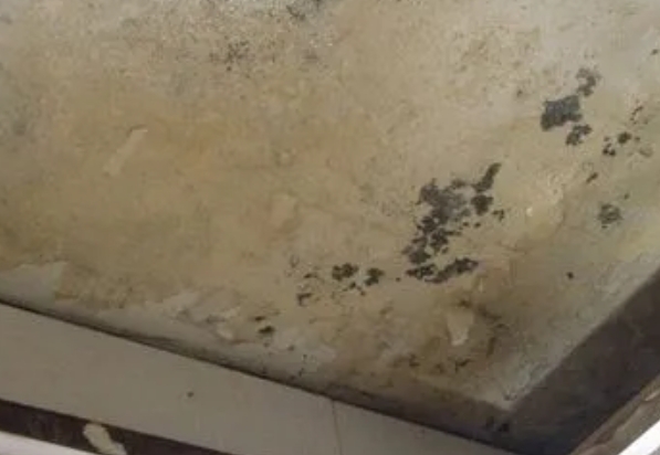 佳木斯阳台漏水维修公司分享下佳木斯卫生间渗水维修需要注意哪些问题。